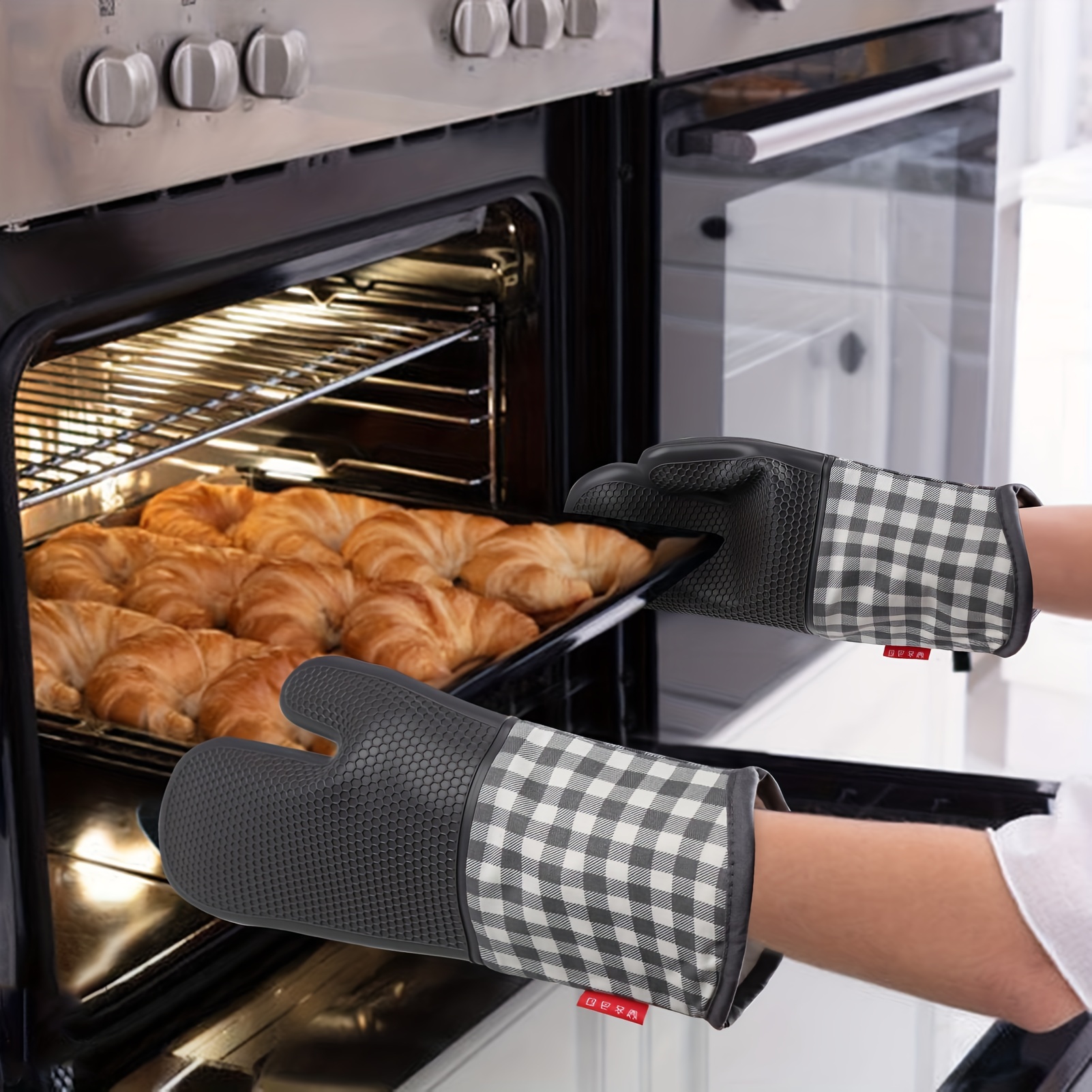 4PCS Oven Mitts and Pot Holders Heavy Duty Cooking Gloves Heat