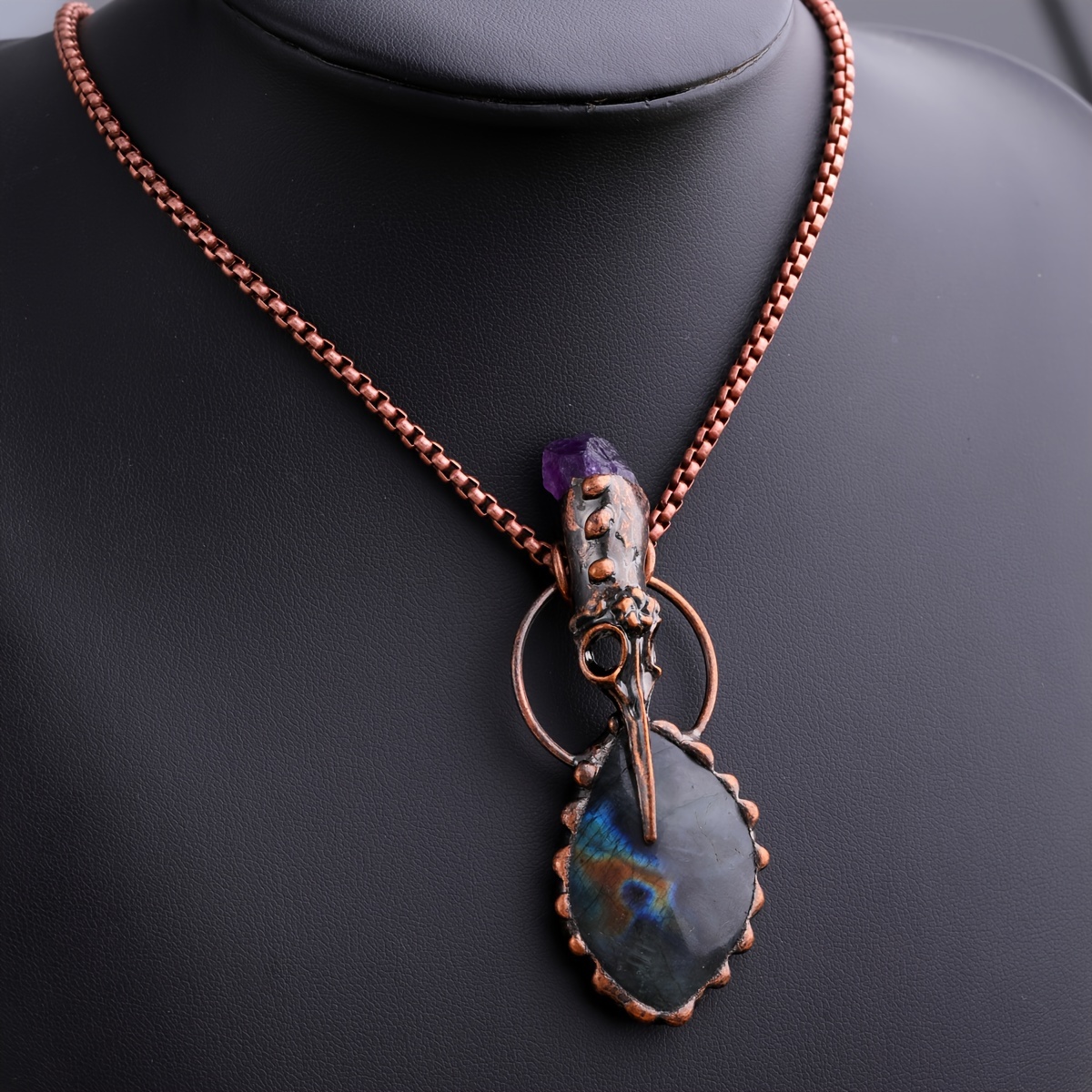 1pc Copper Hummingbird Head Amethyst Elongated Natural Stone Necklace, Crystal Pendant Quartz Jewelry, Jewels Necklace for Men,Temu