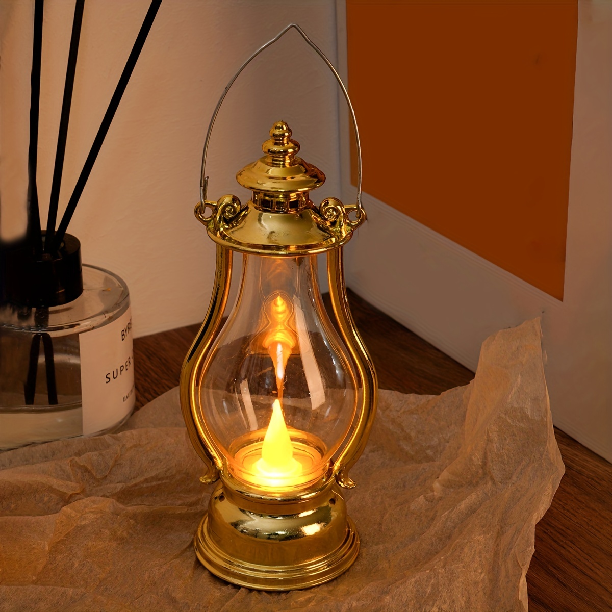 Retro Electronic Candle Lantern Light Flameless LED Oil Lamp Mini