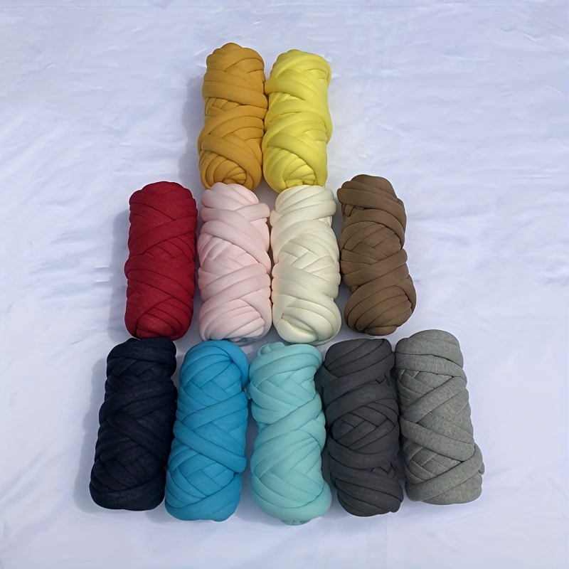  Giant Arm Knitting Chunky Yarn for Braided Knot Throw Blanket,  Jumbo Chunky Yarn Big Twist Tubular Yarn Soft Extra Thick Yarn, Bulky Hand  Knit Yarn, DIY Weave Craft Crochet Yarn(Elegant Red
