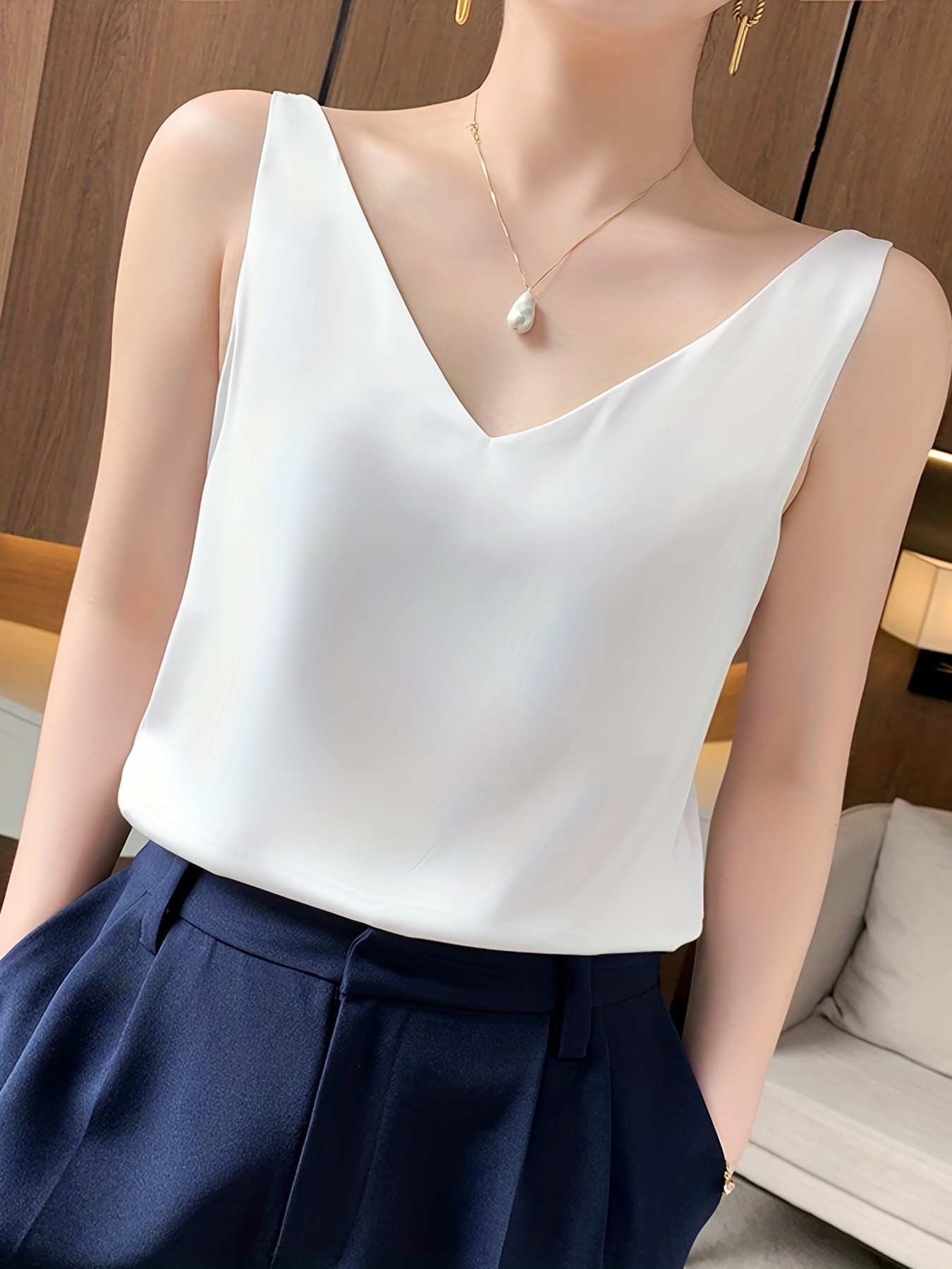 White v neck hot sale spaghetti strap top