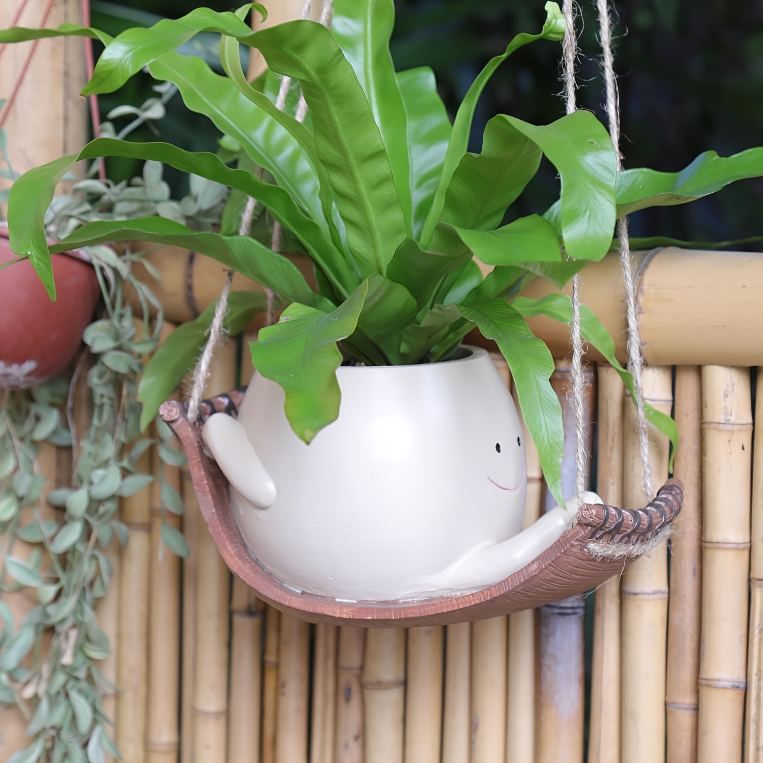 Flower Pot Wall Planter Swing Face Planter Pot Resin Smiling Face