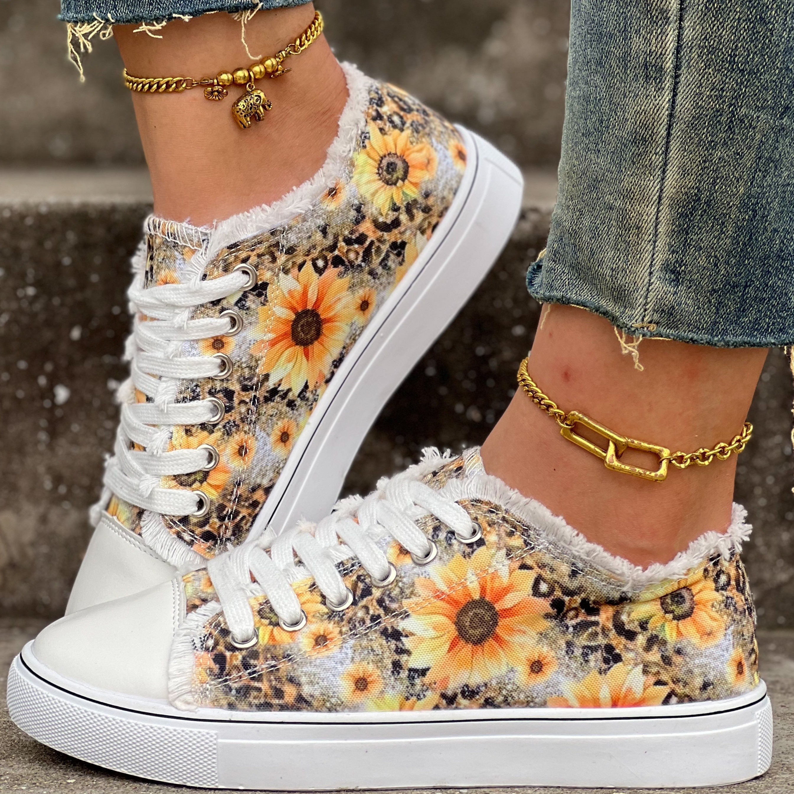 Women's Sunflower Print Canvas Shoes, Casual Lace Up Outdoor Shoes ...