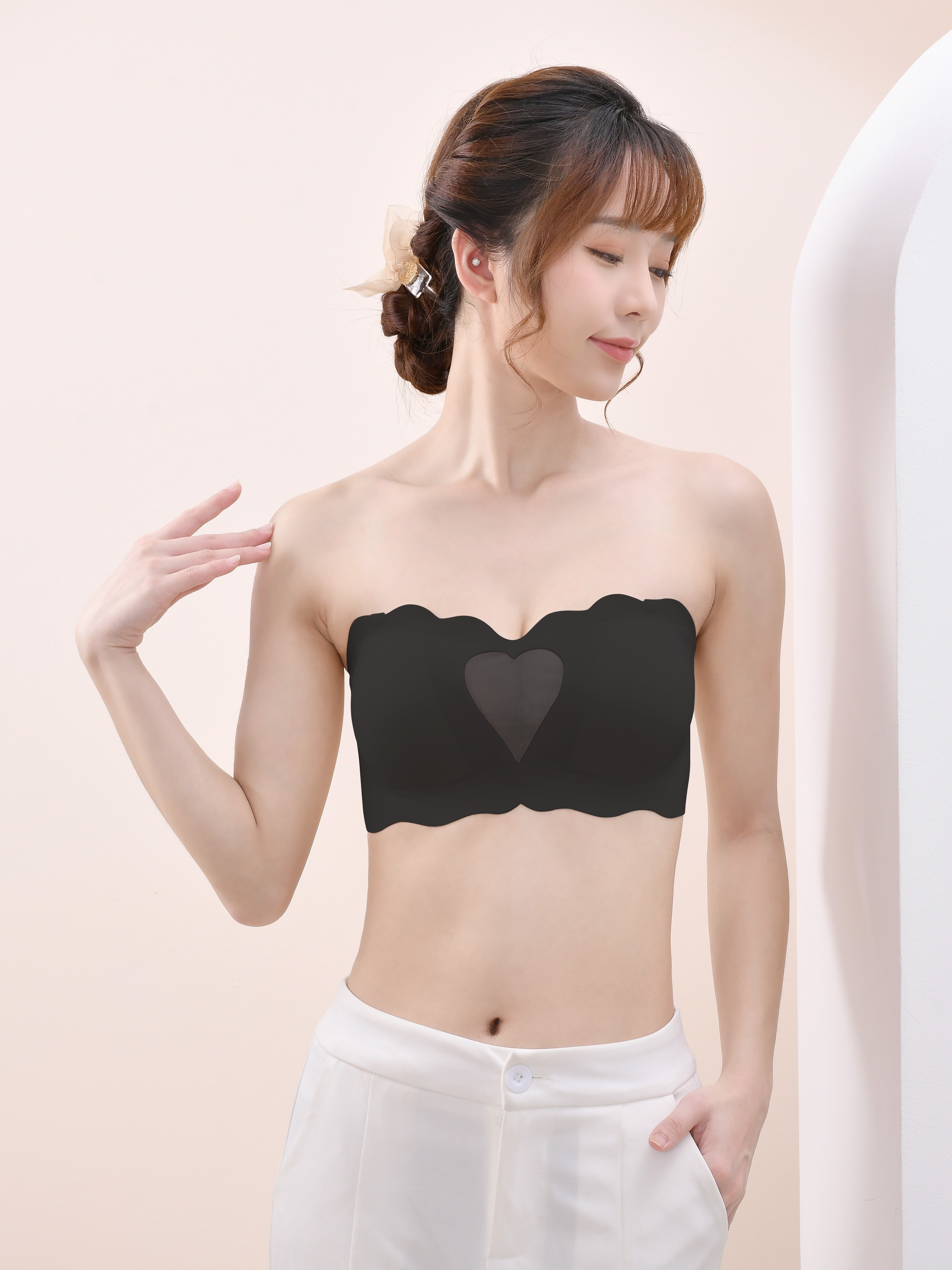  Strapless Bandeau Bra for Small Chested Women Invisible Push Up Wireless  Bra Bandeau Front Buckle Lift Bra Padded Tube Top Bra for Dress Beige :  Clothing, Shoes & Jewelry