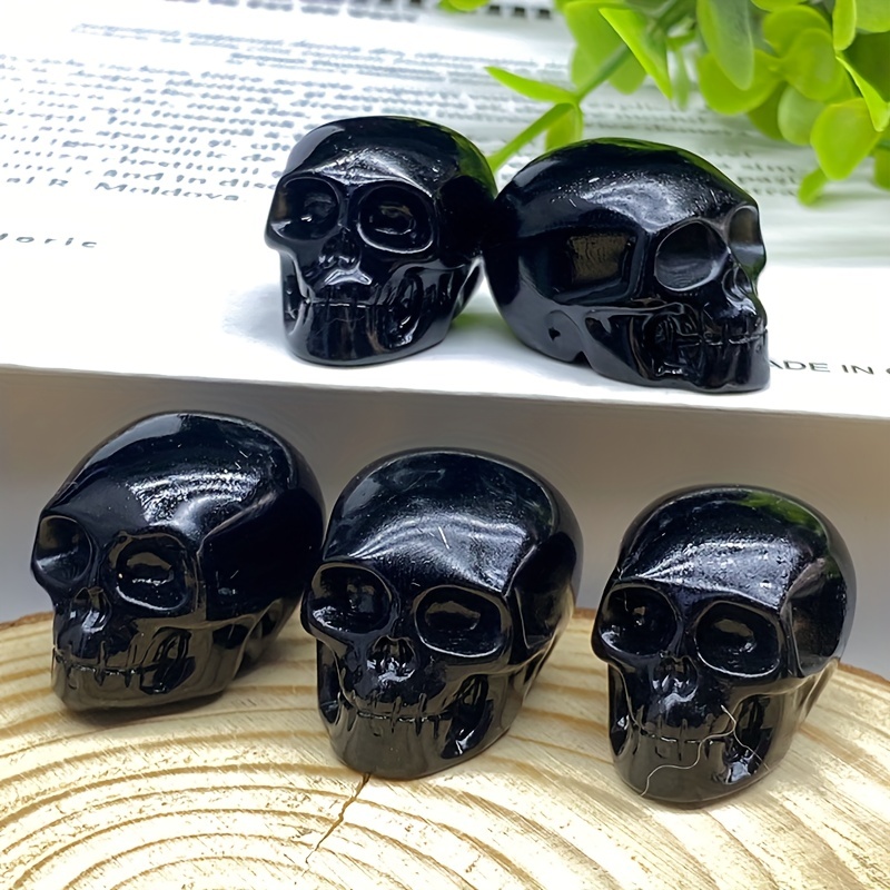 Natural High Crystal Carving Skull for Table Decoration & Healing