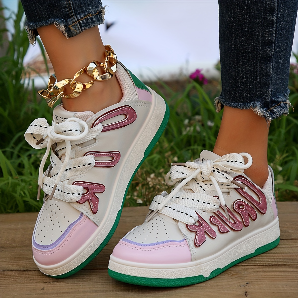 Women's Letter Decor Sneakers, Stylish Lace Up Outdoor Shoes
