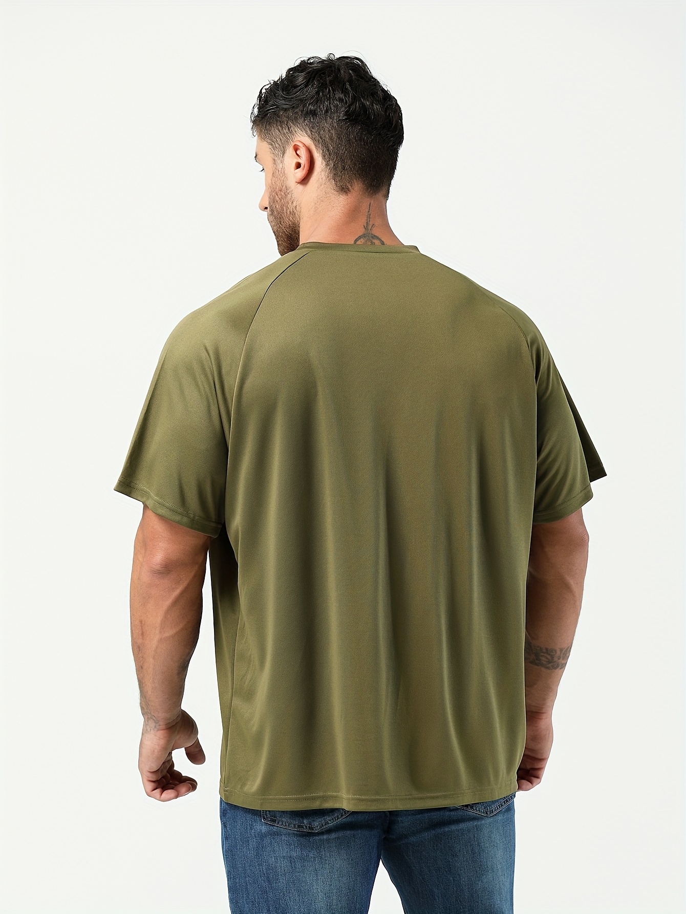Plus Size Men's Solid T-shirt, Casual Comfy Crew Neck Short Sleeve Tee For Summer Outdoor, Men's Clothing
