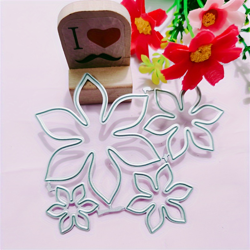 

Create Beautiful Handmade Cards And Albums With 4 Mini Flower Diy Cutting Dies, Including A Golden Embossing Mold Made Of Carbon Steel.