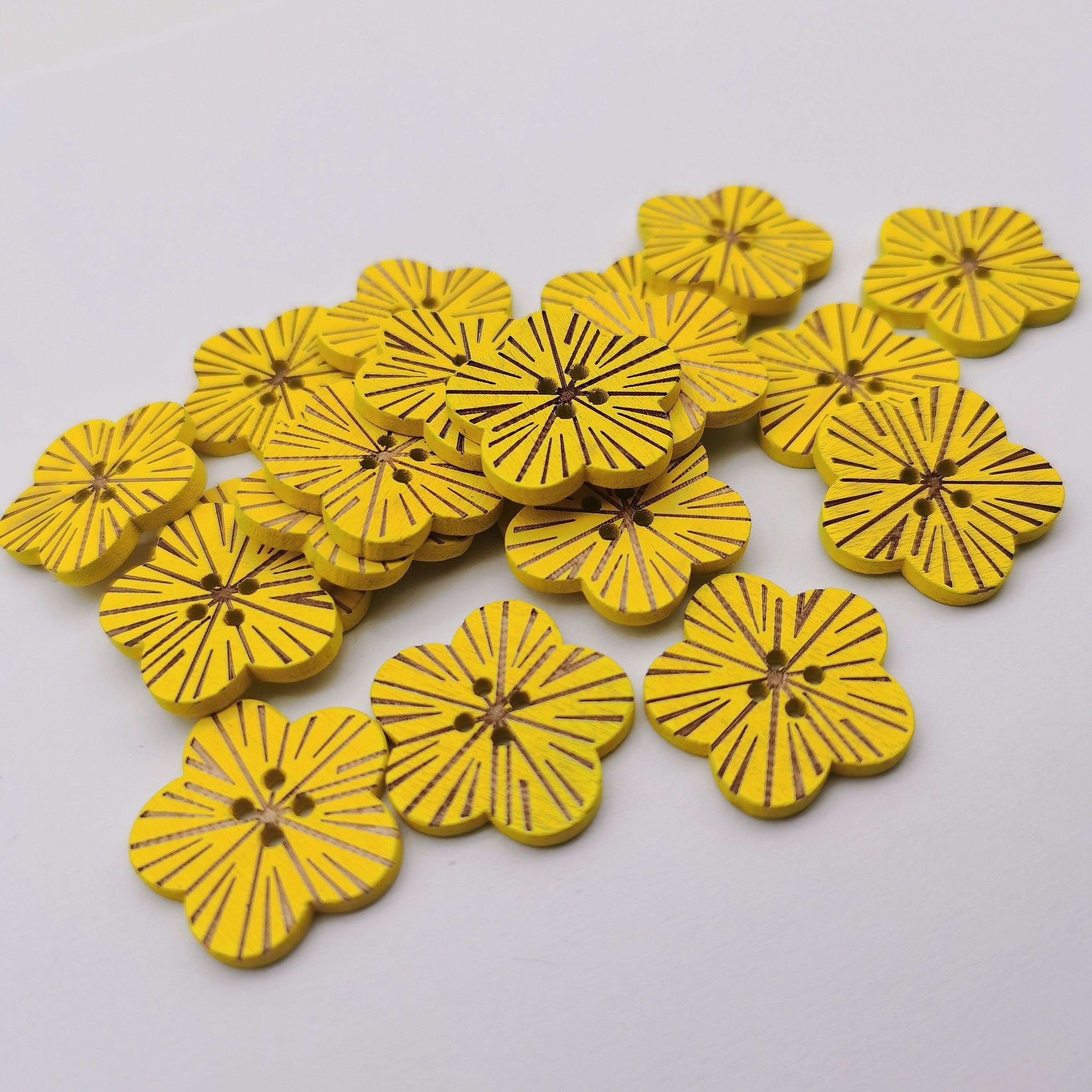 Small Yellow Flower Buttons