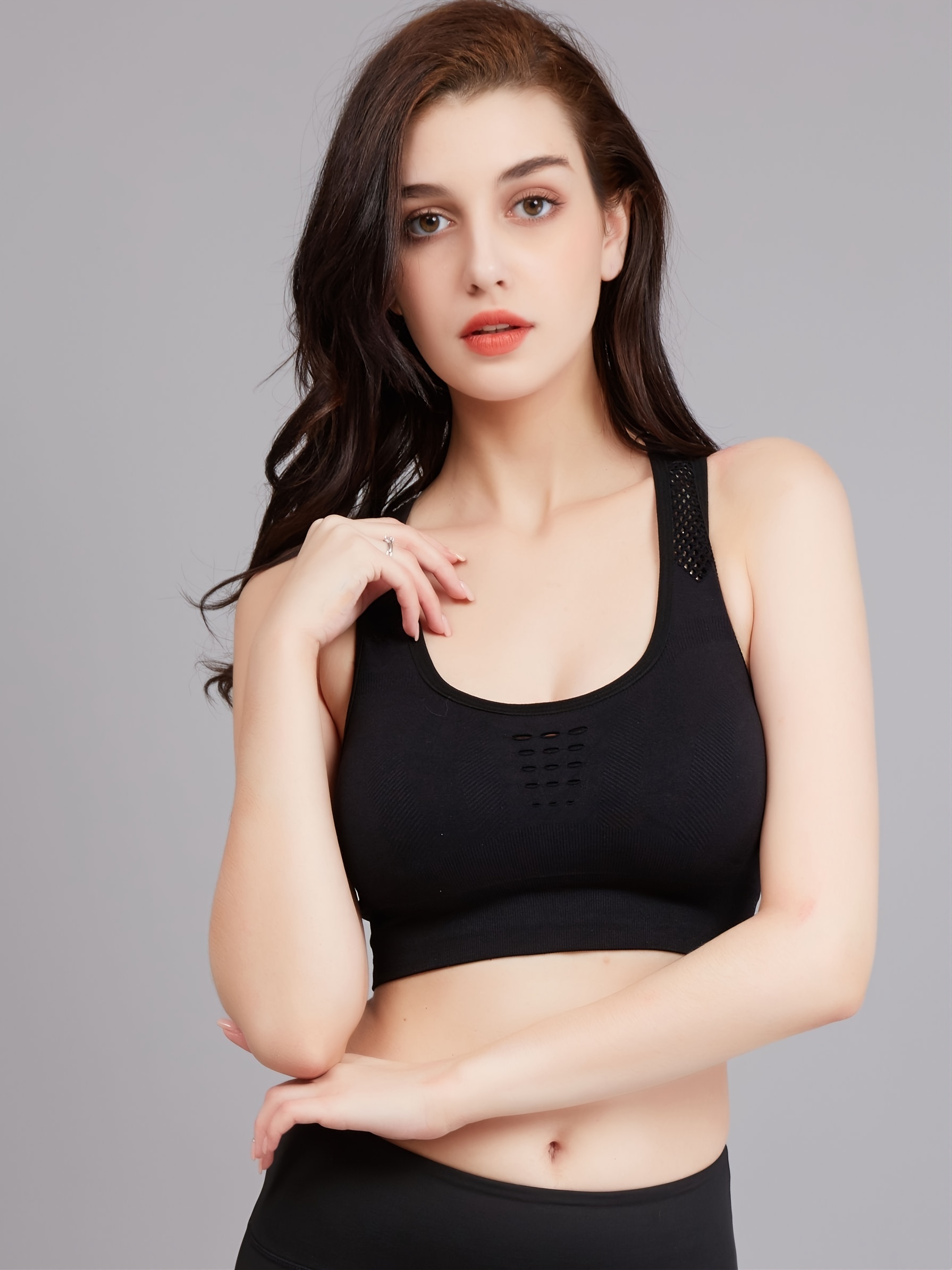 Women Sexy Sports Bra Gym Fitness Workout Top Strappy Yoga Sports Bra  Quick-Drying Vest (Black 95Kg/160cm) : : Clothing, Shoes &  Accessories
