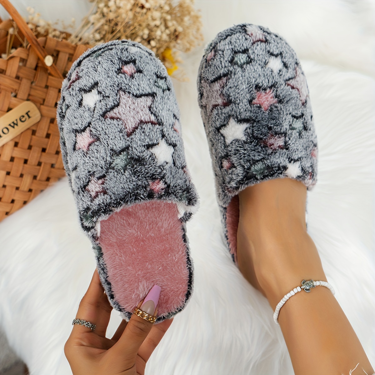 Women's Home Slippers - Plush Warm Comfortable Bedroom Slides Couple Style Autumn Winter Warm Women's Slippers Holiday Gift, Women Shoes