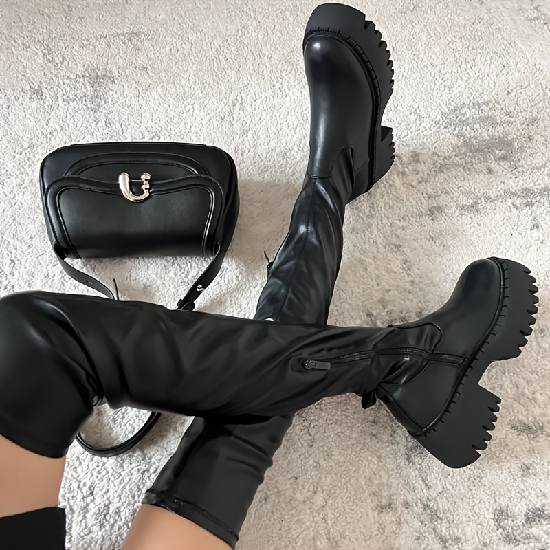 Stacked clearance platform boots