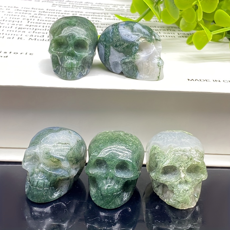 Natural High Crystal Carving Skull for Table Decoration & Healing