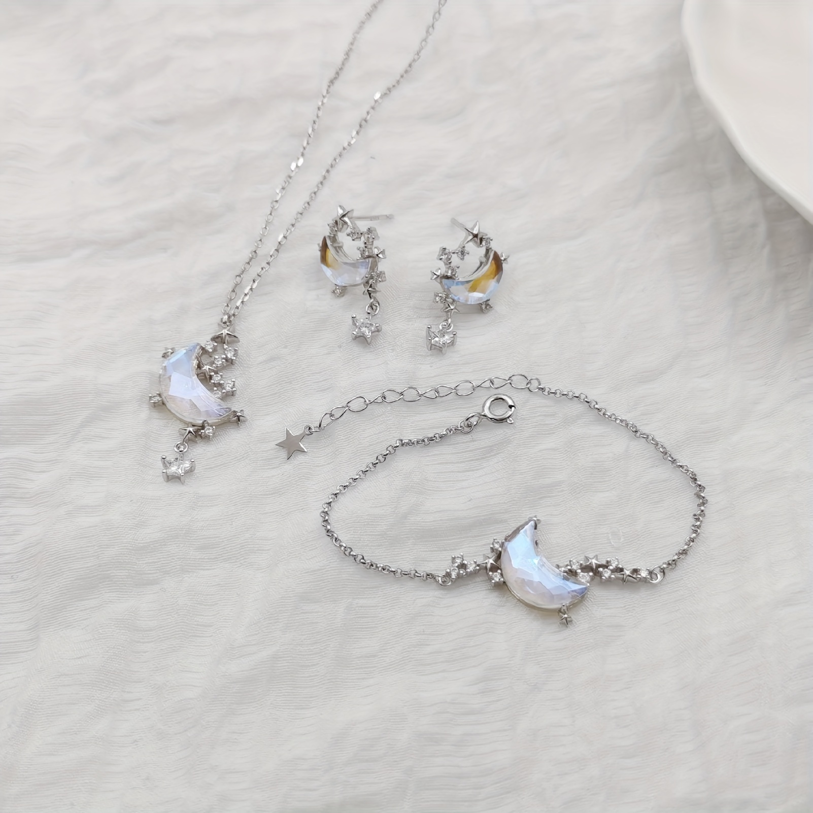 Moon Necklace For Girls Collarbone Chain Jewelry Girlfriends