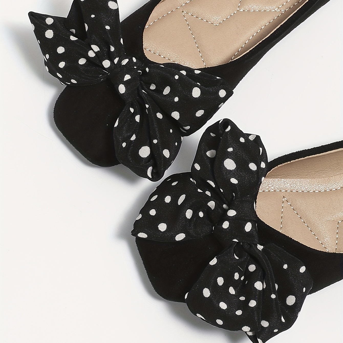 Polka dot 2025 flat sandals