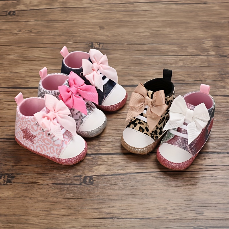 Baby / Toddler Polka Dots Pattern Bow Decor Prewalker Shoes