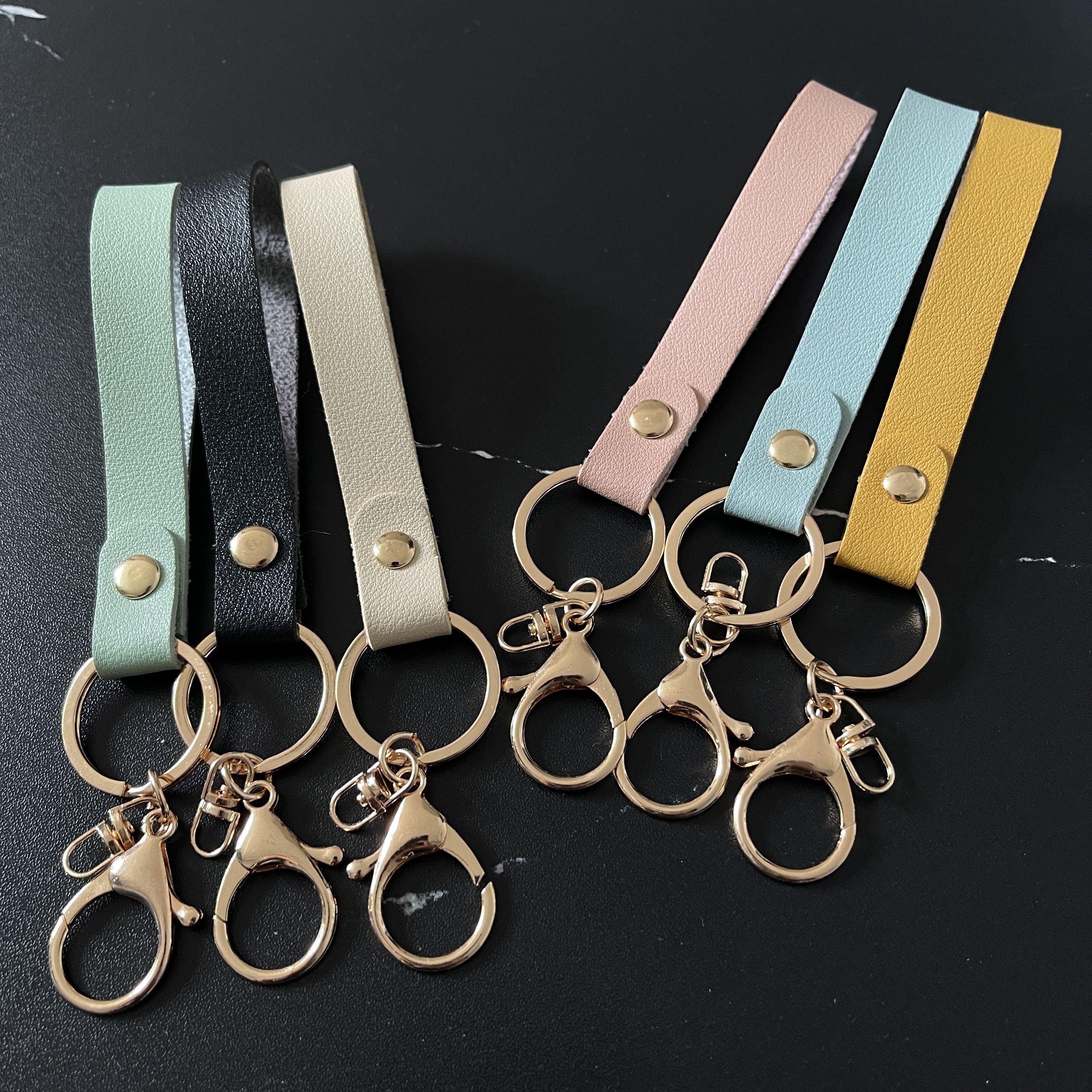 Solid Bracelet Keychain Candy Color Pu Leather Car Key Organizer