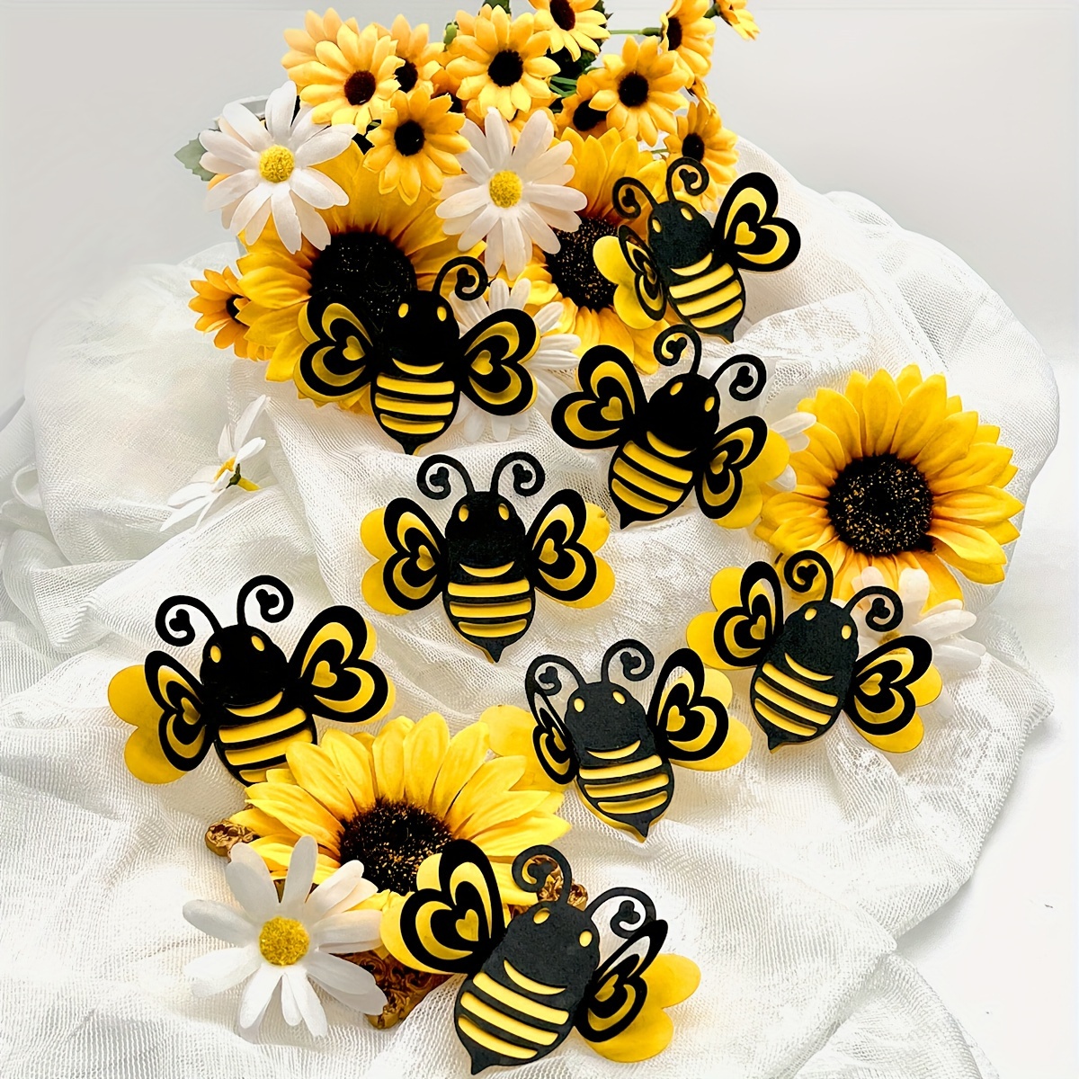 Imitación de abejas decorativas 12 cm, 6 piezas