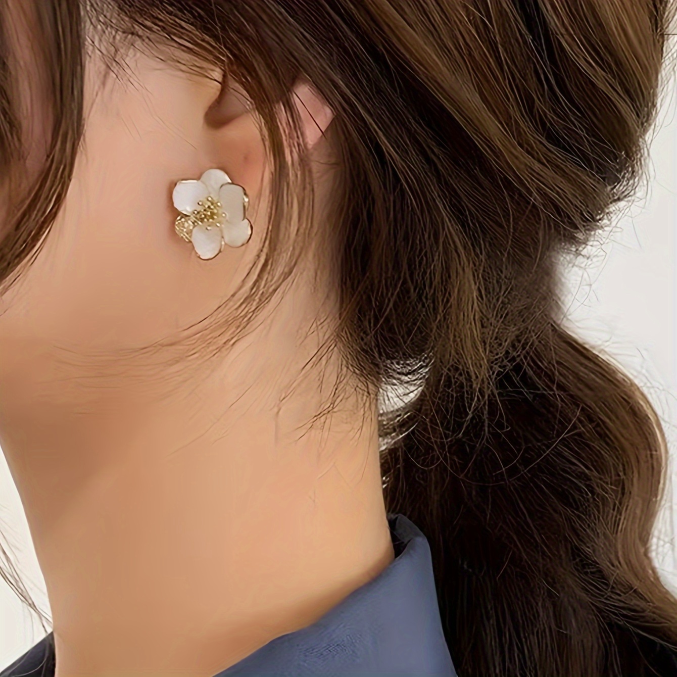 Chic Floral Stud Earrings for Women