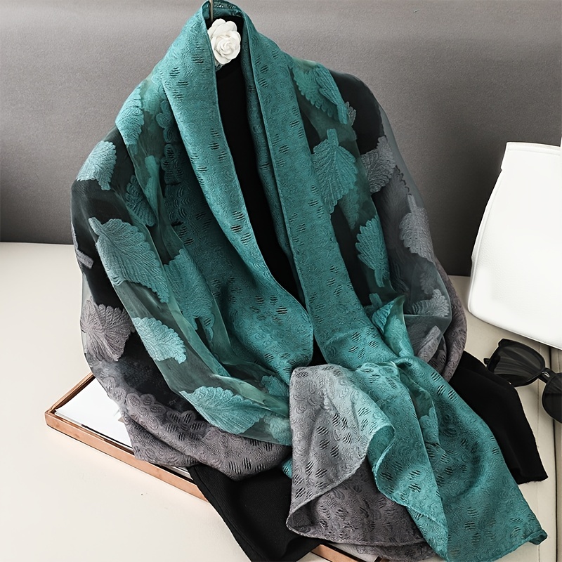 Gradient Scarf Leaf Pattern Versatile Shawl Beach Towel