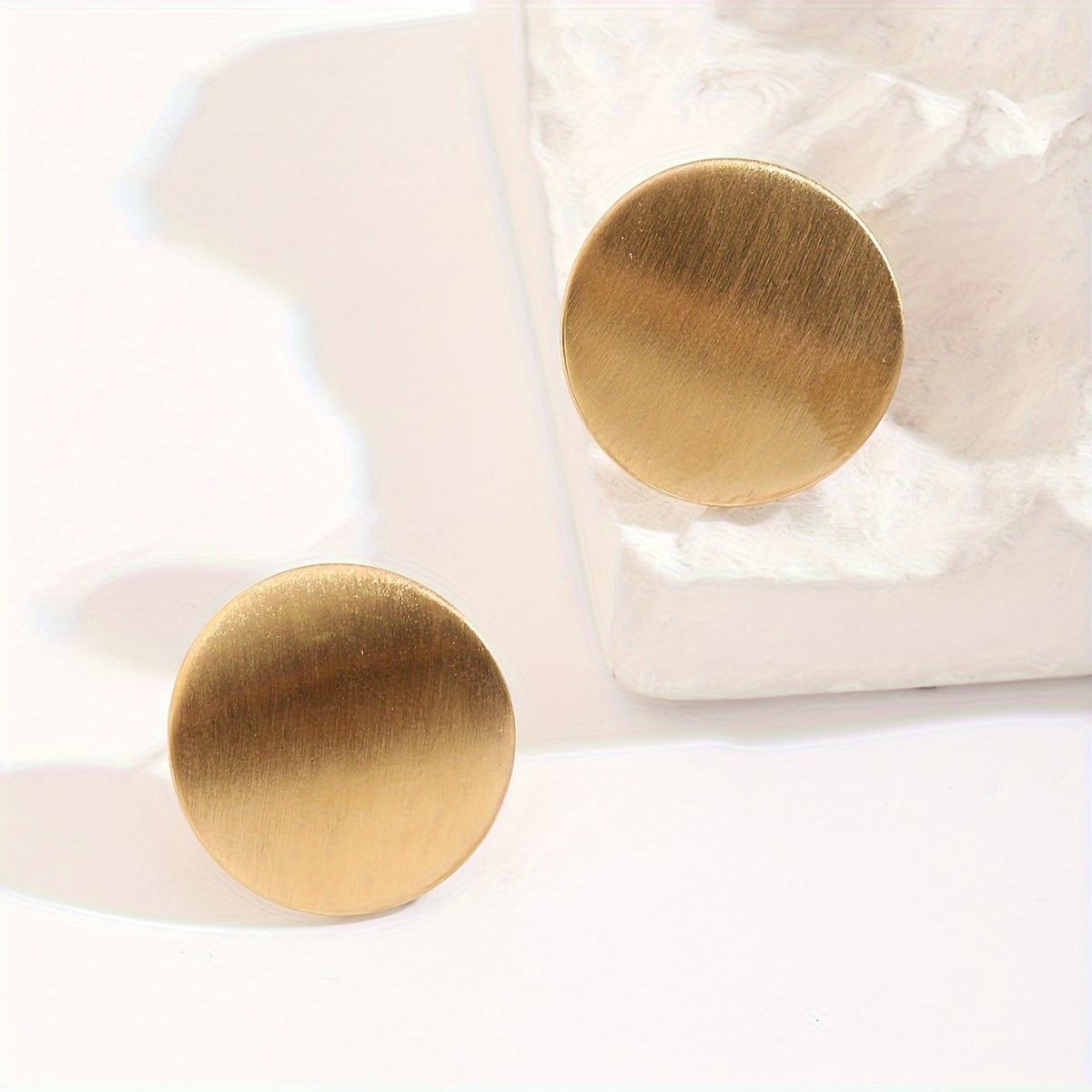 

1 Pair Fashion Simple Stainless Steel Round Curved Stud Earrings For Men