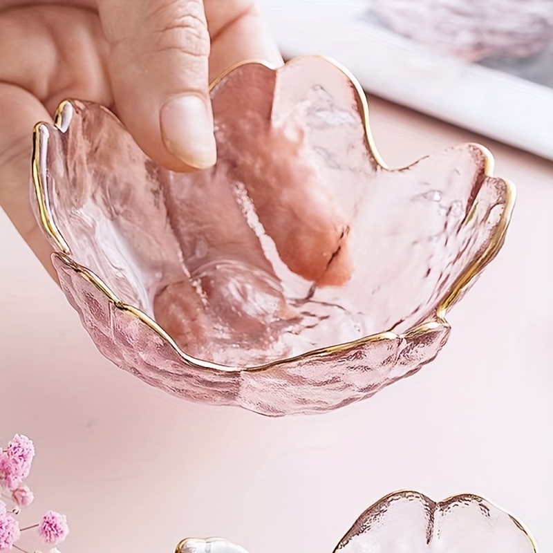 Sdeetesamjun Pink Glass Bowls Set of 4, Trifle Bowl Small Dipping Sauce  Cups- Japanese Sakura Flower Cherry Blossom Shaped Bowl Decorative Bowl For