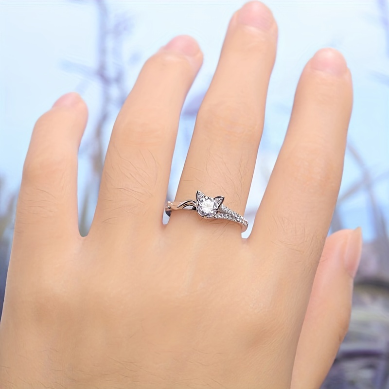 Men's Silver Moissanite Cat Ring, Engagement Style