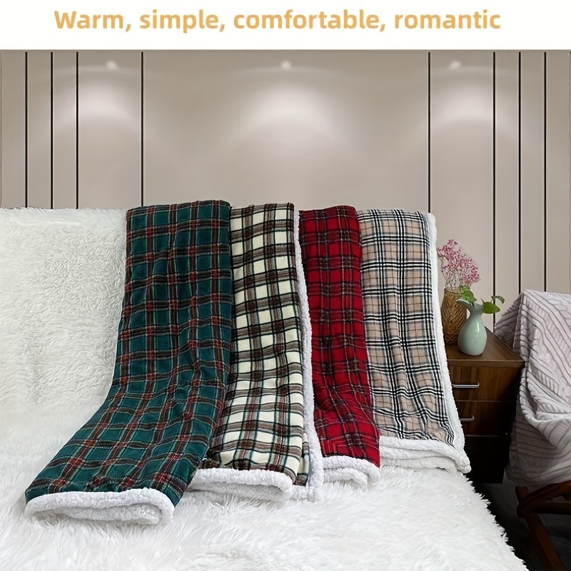 1pc Solid Color Thick Flannel Sofa Seat Cover For Autumn And