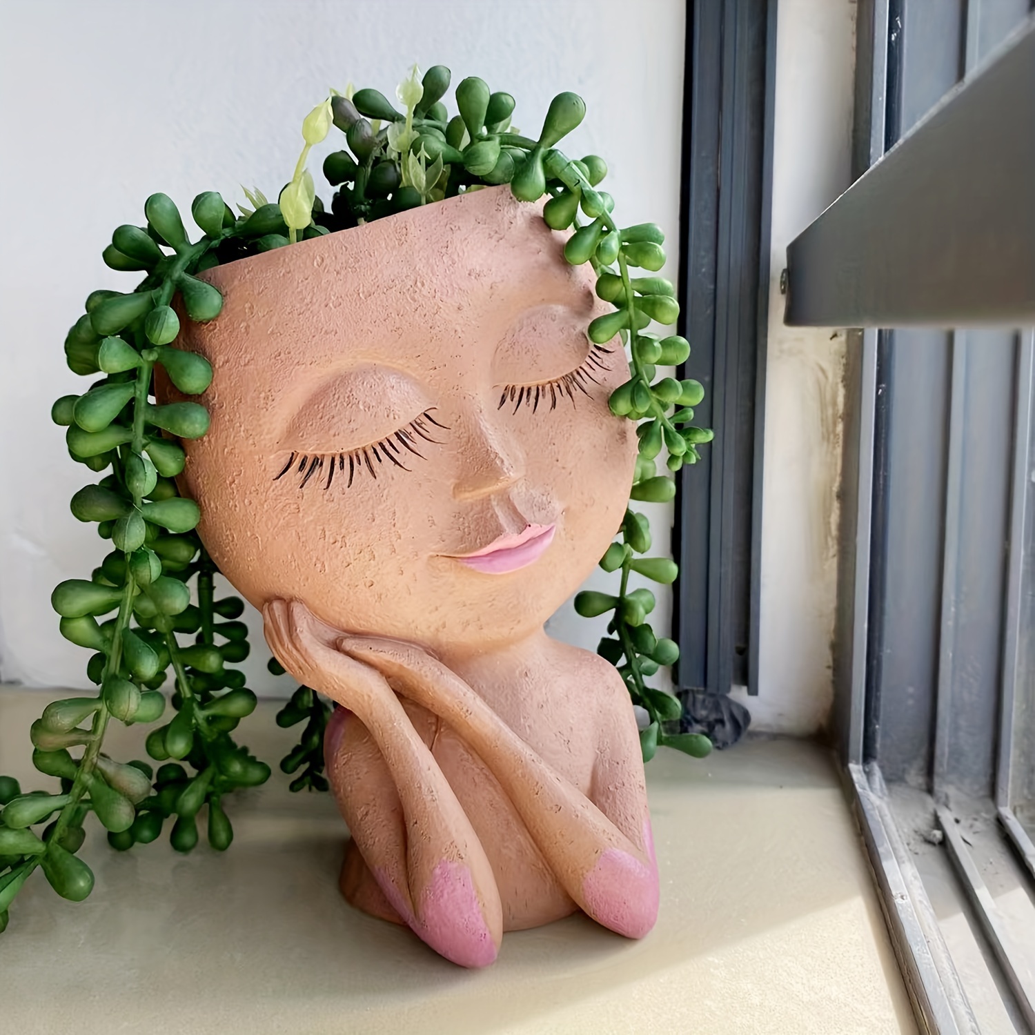 Pots de fleurs en forme de visage pour plantes d'intérieur et d'extérieur -  Tête en résine unique avec trou de drainage - Motif visage de femme mignon  (marron) : : Jardin