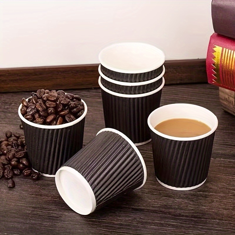 modèles de gobelets en papier jetables pour café, soda ou cocktail avec  couvercle hémisphère noir et