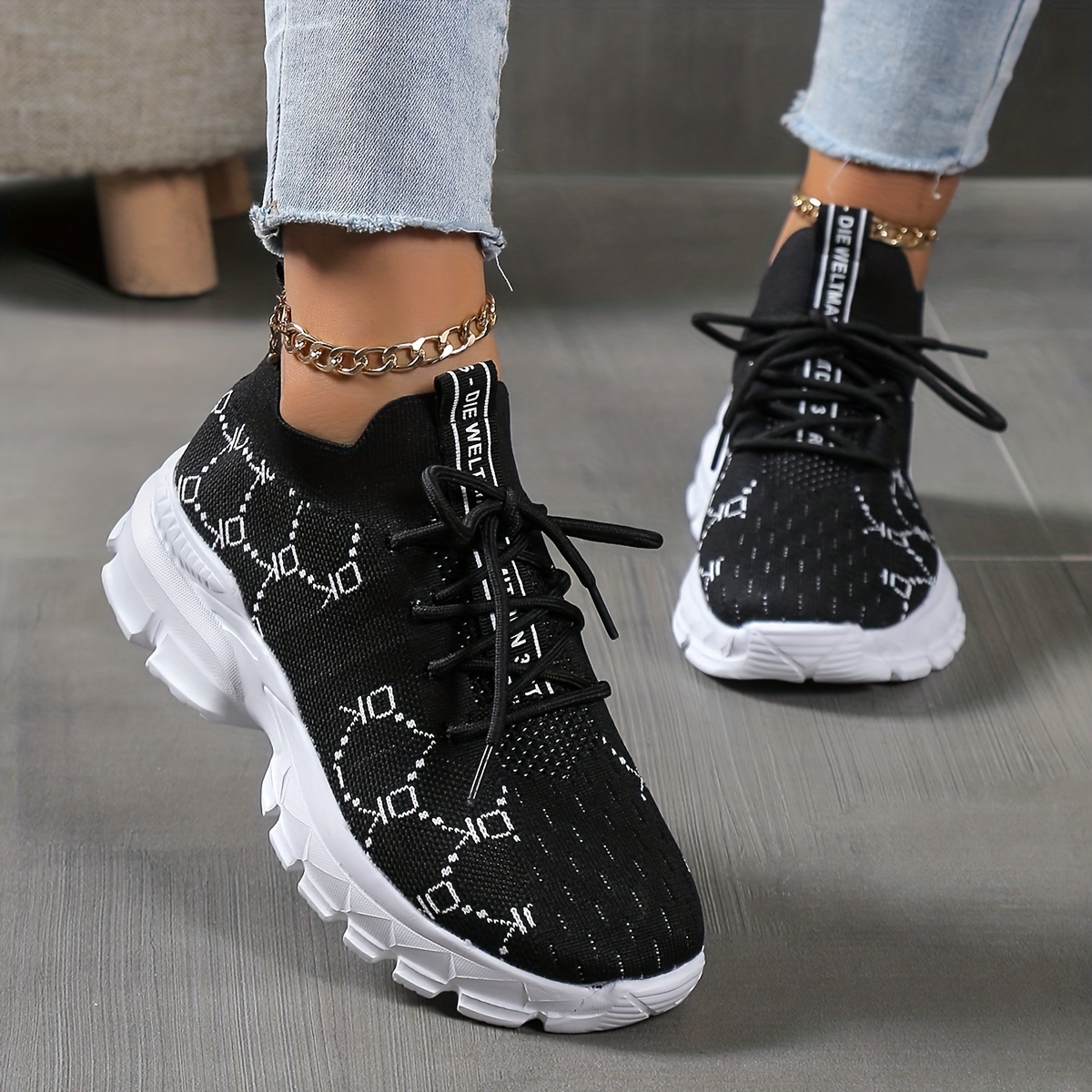 Soft Comfort Sneakers Wear Resistant Mesh Breathable Casual Shoes