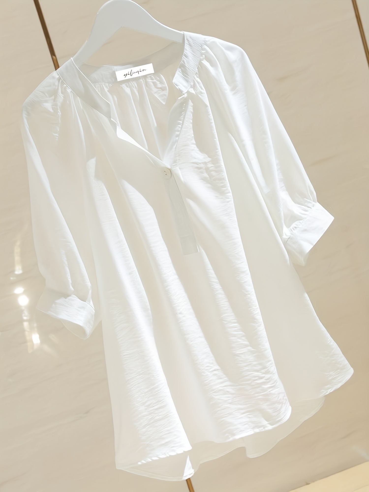 Blusa blanca  Ladies tops blouses, Fashion outfits, Fashion tops