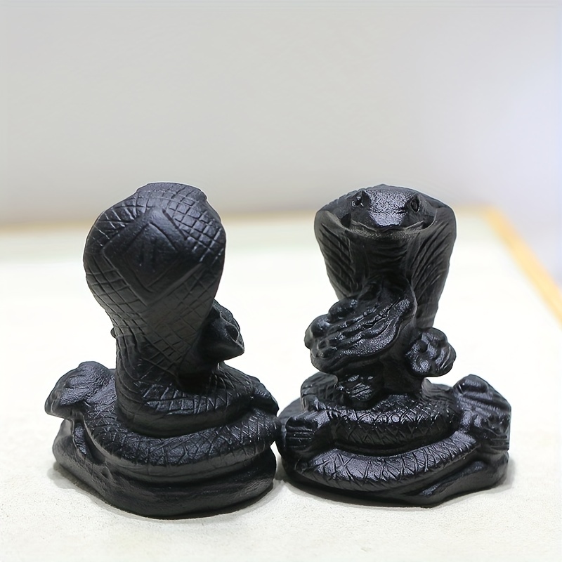 Natural Crystal Snake Carving for Home Desk & Car Decoration