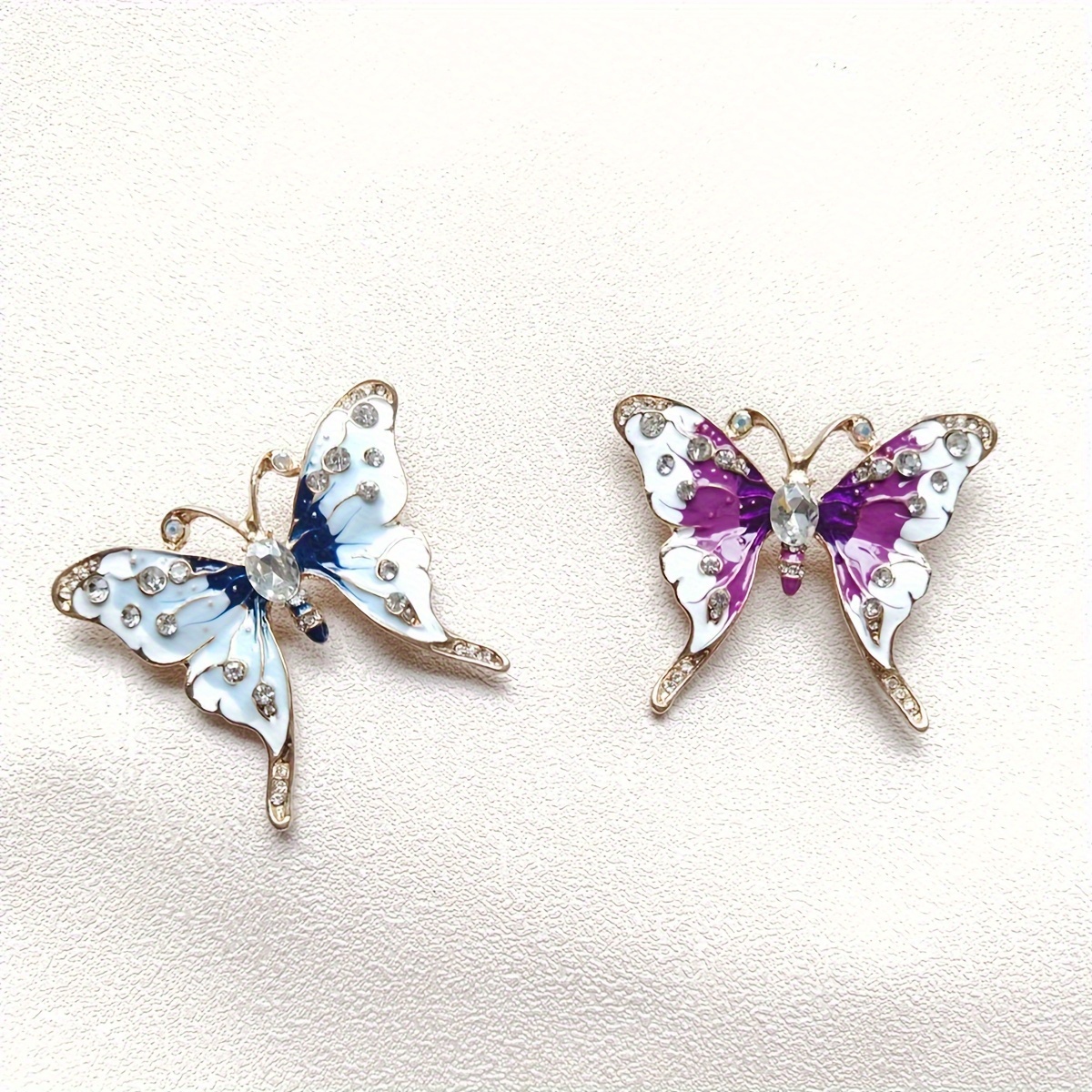 Women's Brooches & Pins Vintage Breastpin Rhinestone Butterfly