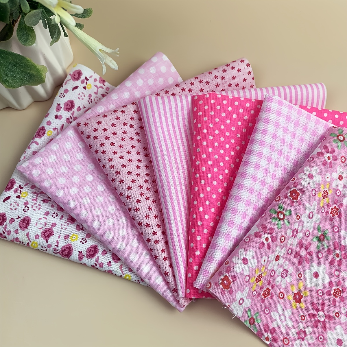 7pcs 9 8 x 9 8 Pink Cotton Fabric Print Sewing Fabric Needles Thread DIY Handmade Craft Accessories