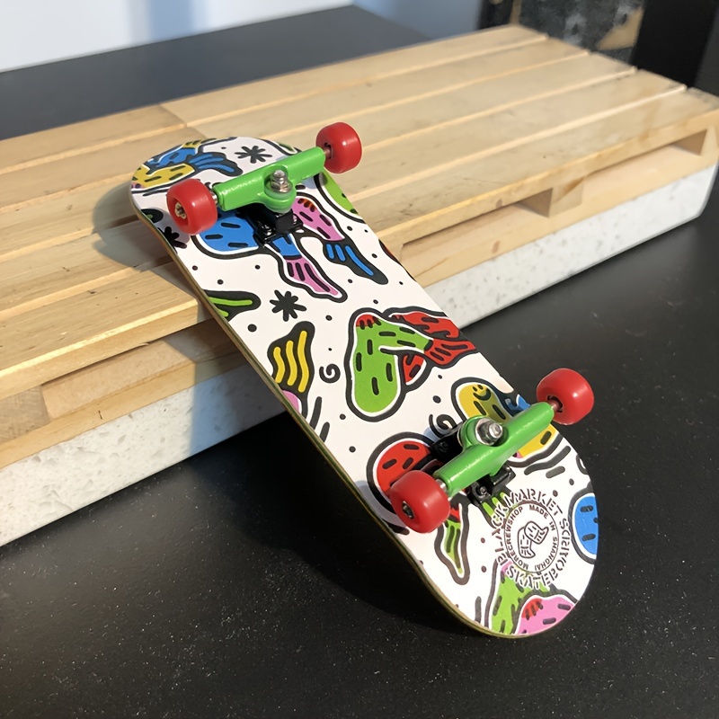 Enfant Professionnel Complet Bois Mini Touche Doigt Skate Board