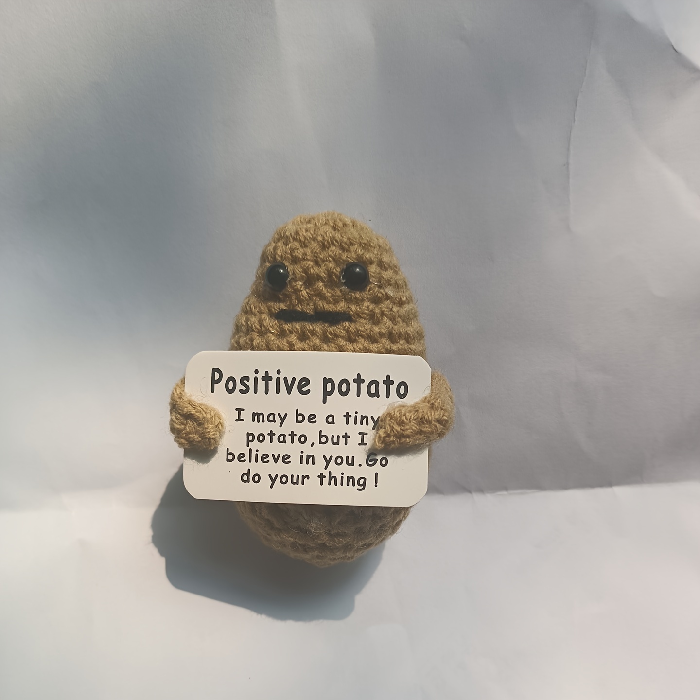 TOYMIS Mini Patata Positiva Divertente, 7,5cm Patata Positiva Lavorata a  Maglia Carina Creativa Positive Potato per Regali di Compleanno Decorazione  per Feste Incoraggiamento : : Casa e cucina