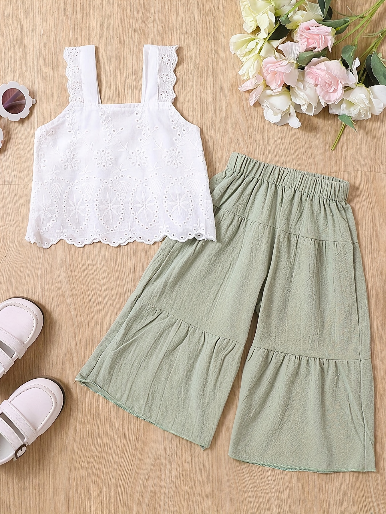 2pcs Toddler Girls Sleeveless Flower Embroidery Lace Crop Top & Cropped  Wide Leg Pants Set Kids Summer Clothes