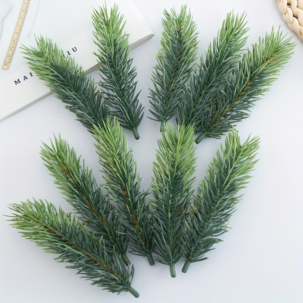  Goosacyon 6 Pack Artificial Green Pine Needles, Christmas Pine Branches  Pick Small Pine Twigs Christmas Tree Filler Picks for Xmas Thanksgiving  Holiday Home Garden Decor : Home & Kitchen