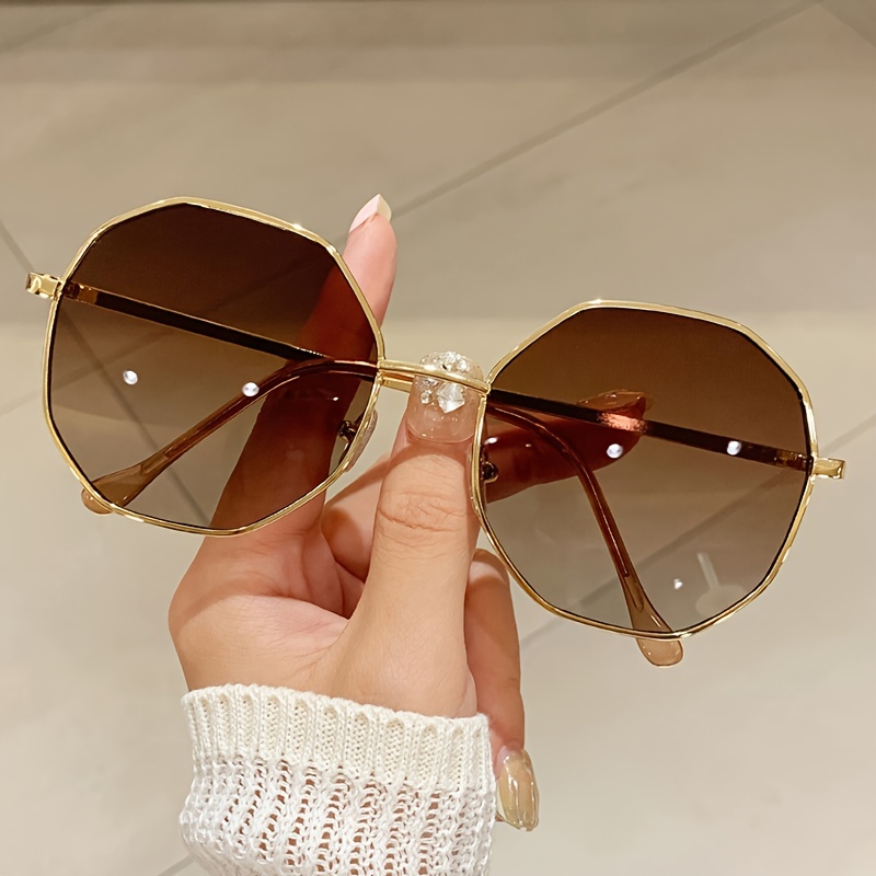 

Retro Polygon Sunglasses For Women Men Metal Frame Gradient Sun Shades For Beach Party Travel Fashion Glasses