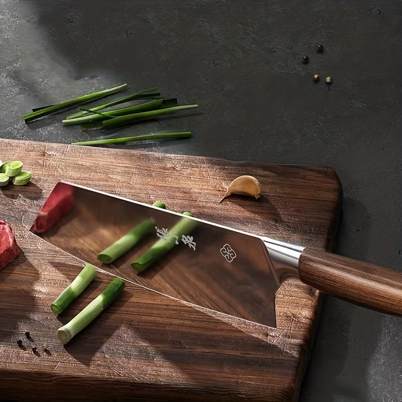 Zhang Xiaoquan 3-in-1 Plastic Cutting Board With Built-In Knives