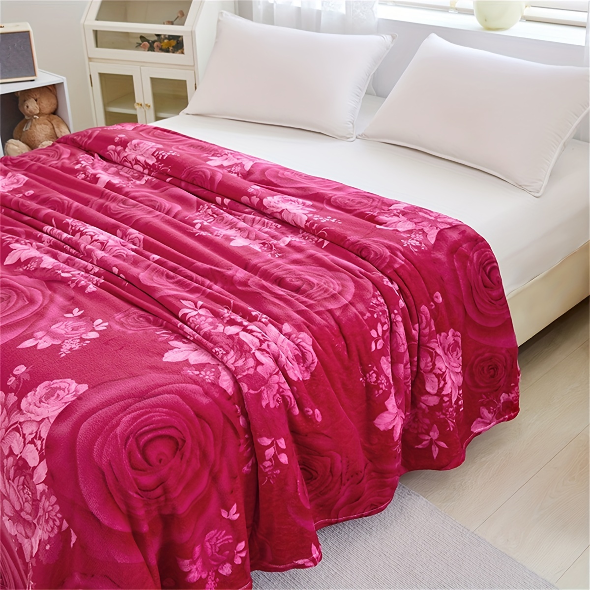 NC Plush Fleece Blanket For Bed,Lightweight Soft Black Red Floral  Blanket,Queen 75x91