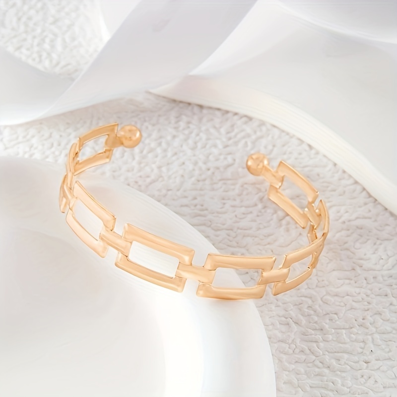 French Light Hollow Square Chain Single Bracelet