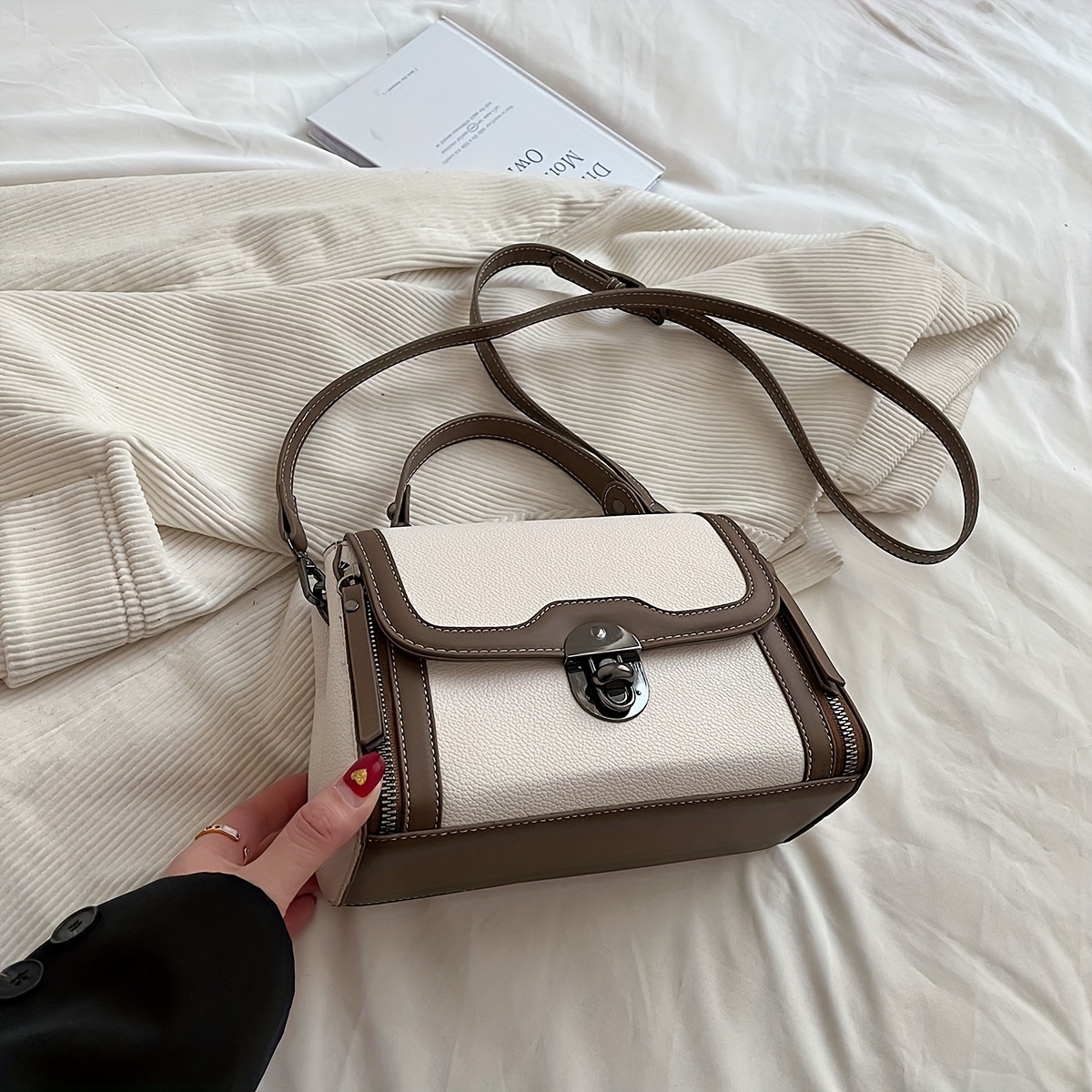 Retro Letter Embossed Bag, Mini Color Contrast Crossbody Bag, Women's  Shoulder Flap Purse With Turn Lock - Temu