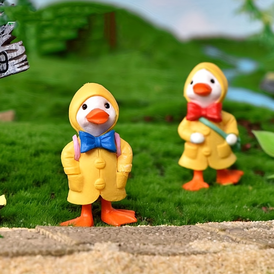 4pcs Raincoat Duckling Micro landscape DIY Gardening Ornaments