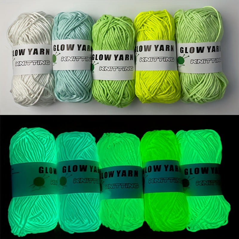 Glow in The Dark Fine Crochet Yarn Soft Solid Color Yarn Polyester Thread  for Knitting Crocheting and Crafts Medium Green 