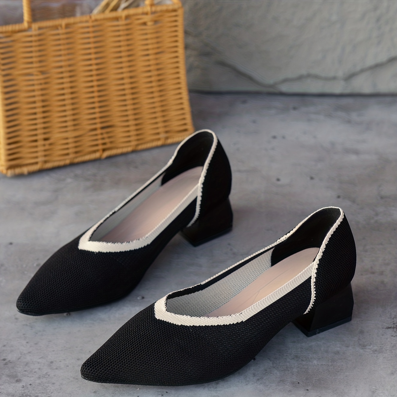 Pointed shoes best sale for ladies