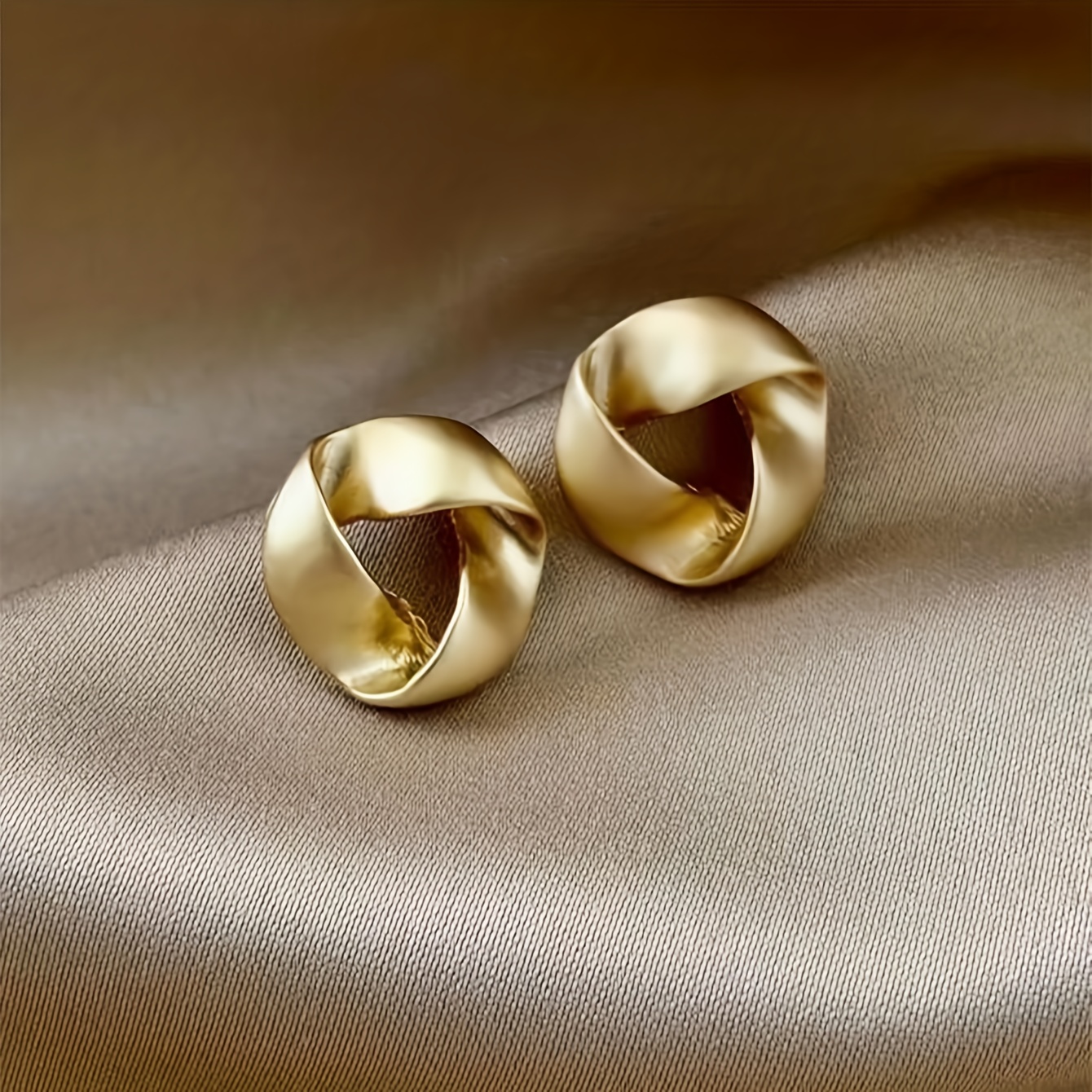 

Small Irregular Geometric Stud Earrings Zinc Alloy 14k Plated Jewelry Vintage Simple Style For Women Daily Wear