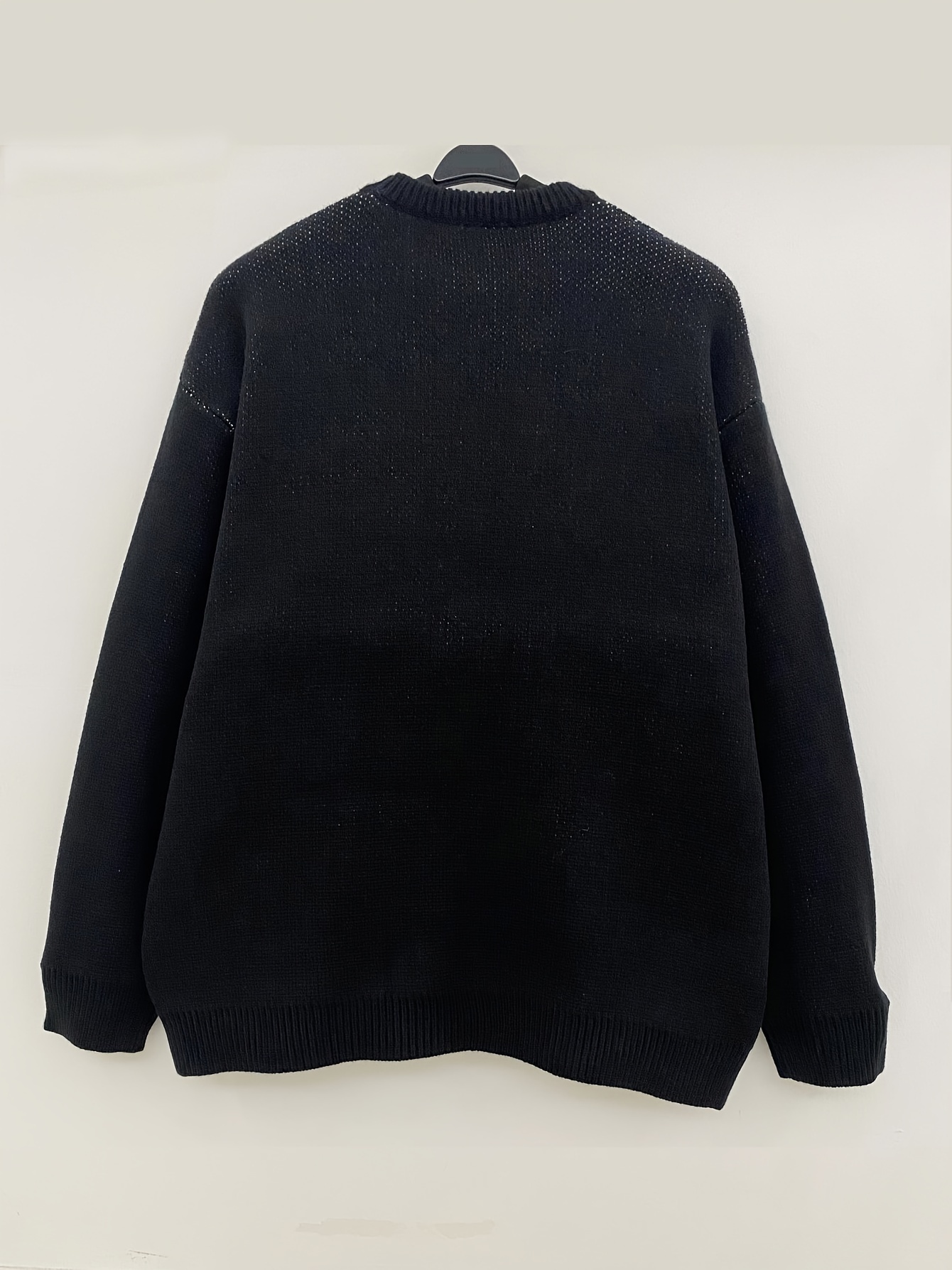 Big store size sweater