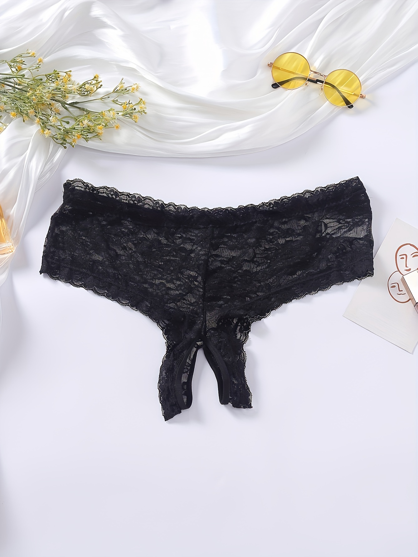 Exotic Floral Lace Edge Crotchless Mens Lace Briefs For Women